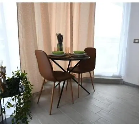 Sunnyescape Alezzi Apartment