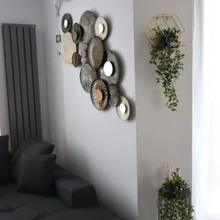 Sunnyescape Alezzi Apartment