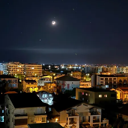 Sunnyescape Alezzi Апартаменты Нэводари